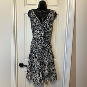 SG04-Tommy Hilfiger Navy, Black and White Lace Patterned Dress.
